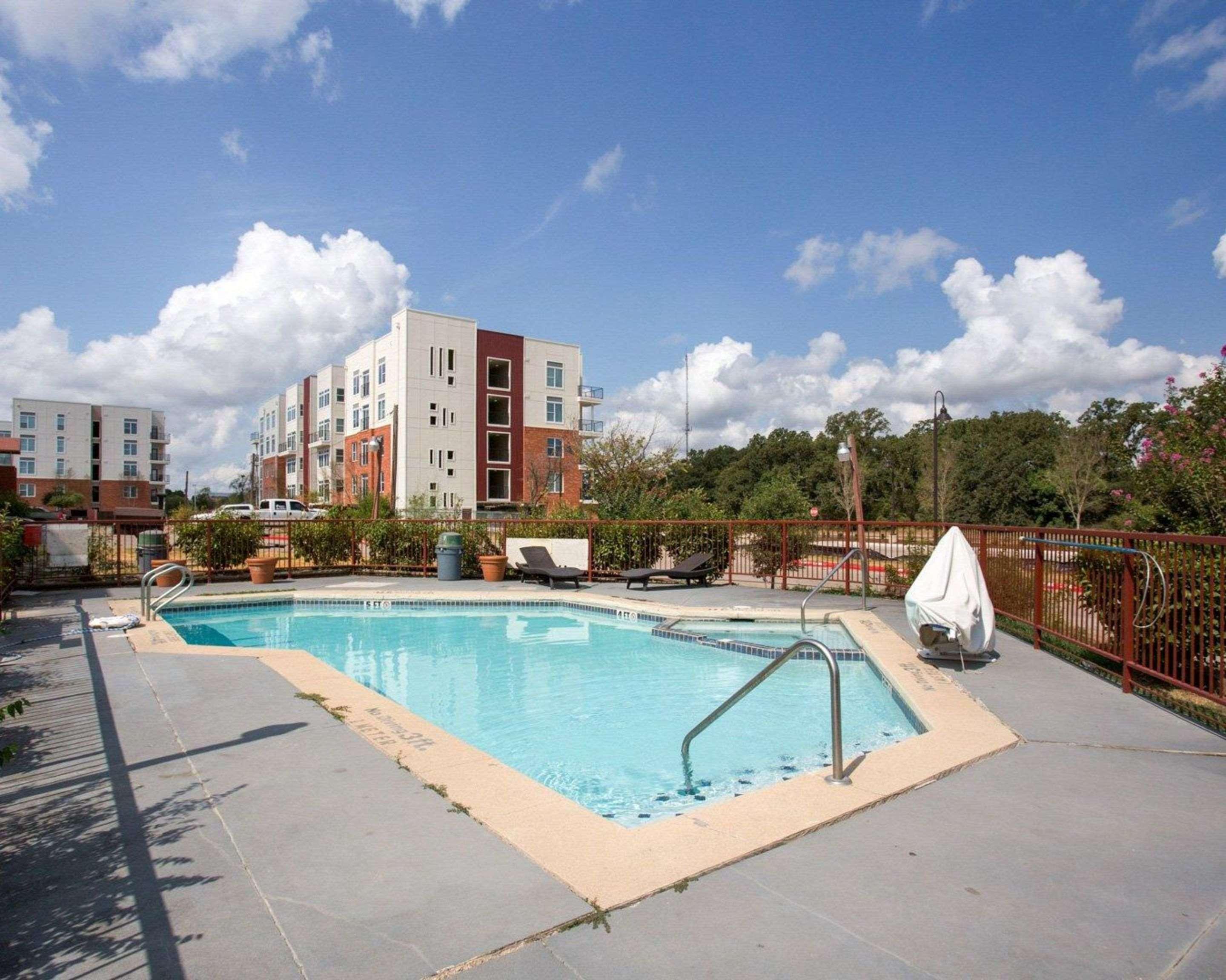 Knights Inn College Station Bagian luar foto