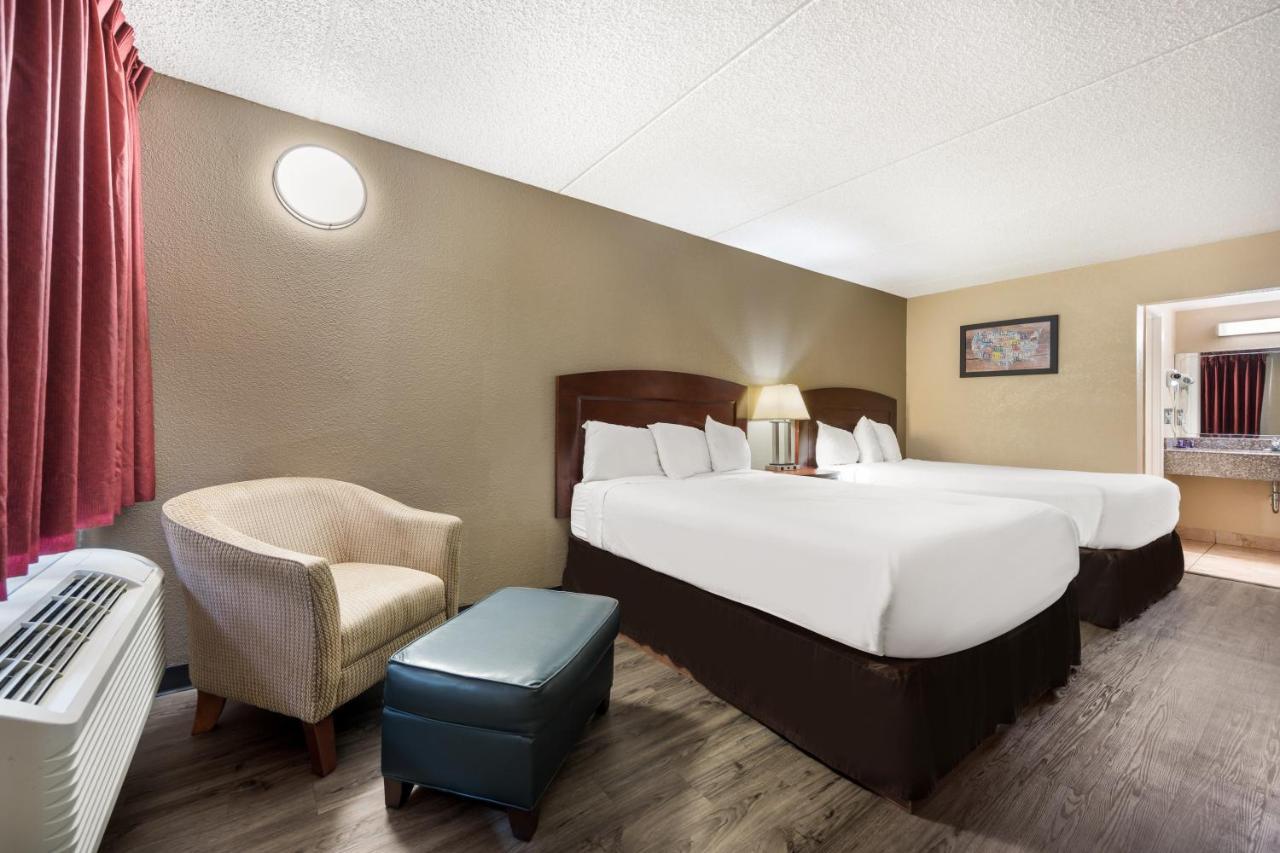 Knights Inn College Station Bagian luar foto